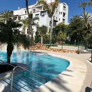 https://puerto-banus-urb-jardines-del-puerto-apartment-for-up-to-6.es-andalucia.com